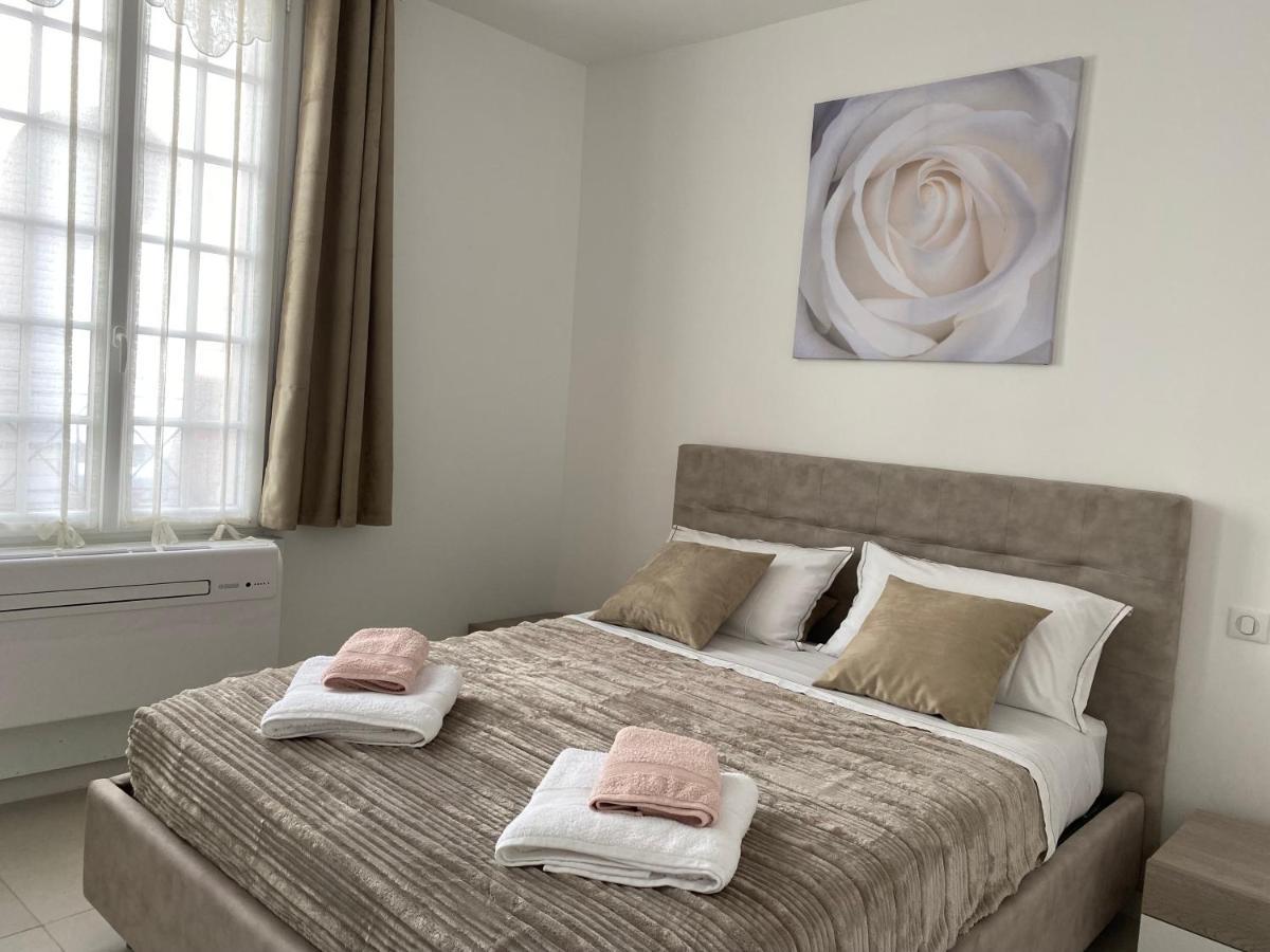 Hello 2 Pieces “Renove Et Climatise “ Vieil Antibes Apartment Exterior photo