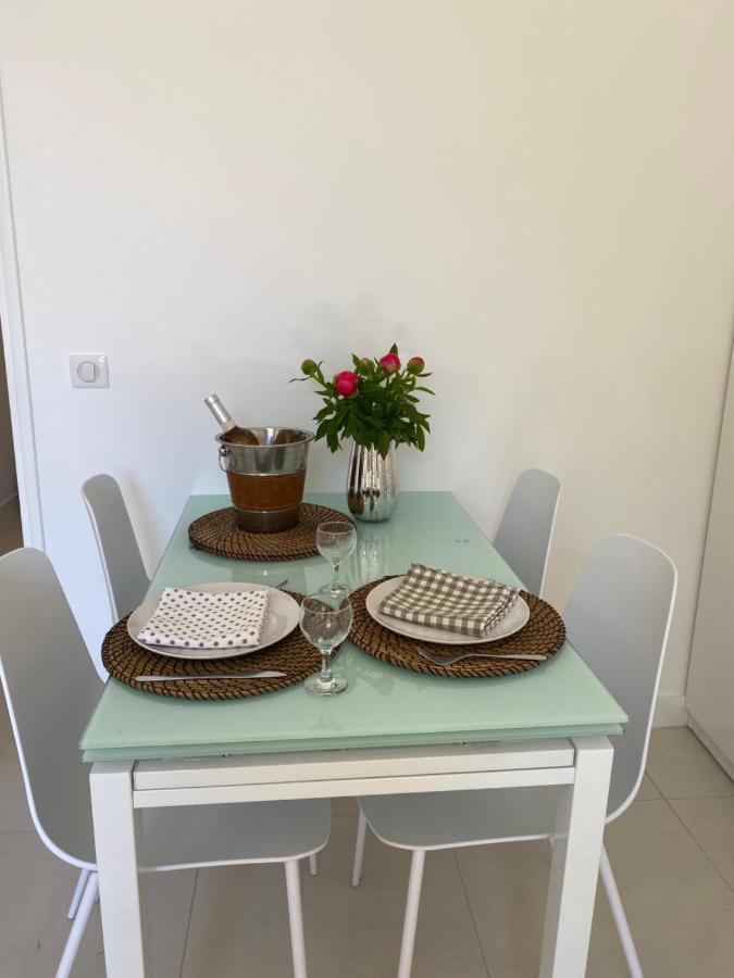 Hello 2 Pieces “Renove Et Climatise “ Vieil Antibes Apartment Exterior photo