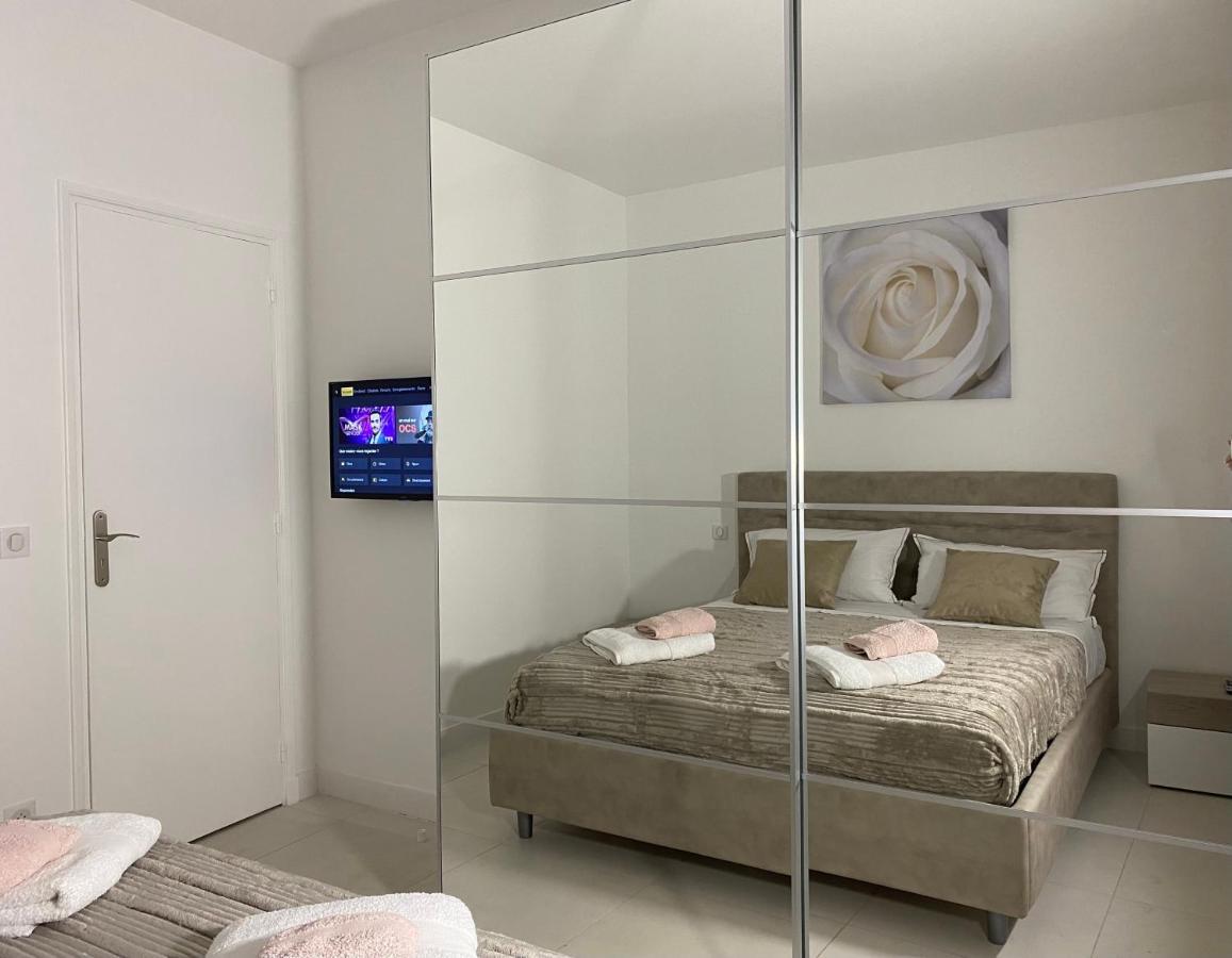 Hello 2 Pieces “Renove Et Climatise “ Vieil Antibes Apartment Exterior photo
